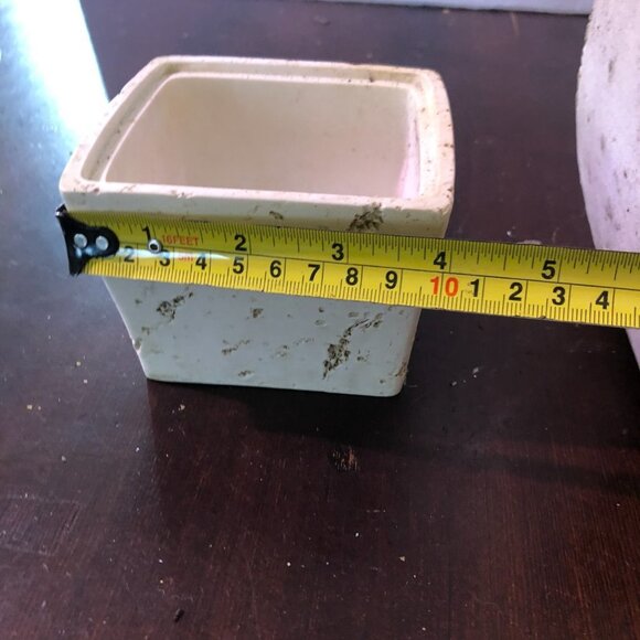 Angel Plant pot. (2pots) - Picture 6 of 6